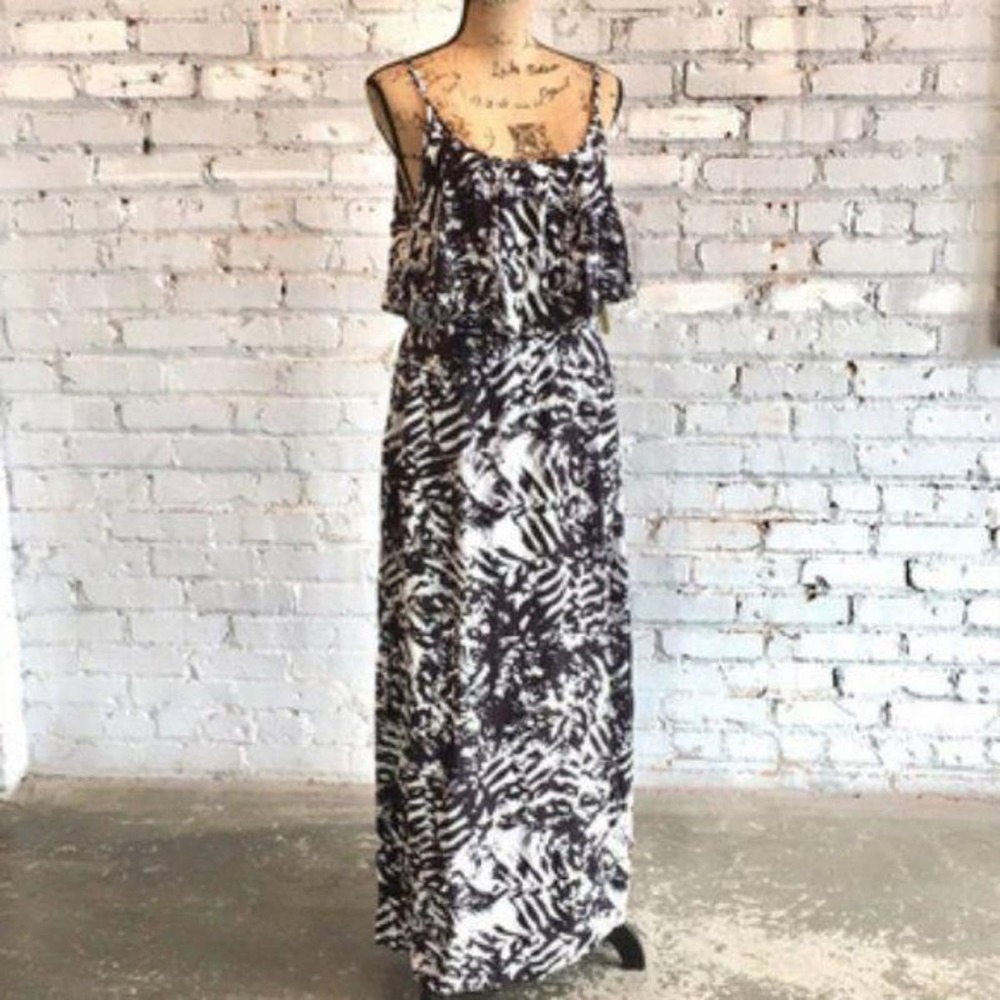 Yado summer dress LARGE NWT bust skirt cross straps - Picture 10 of 10